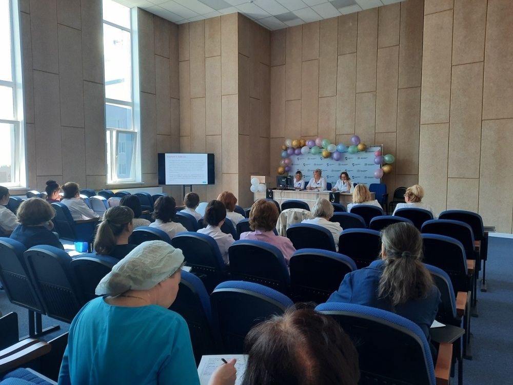 16 мая состоялось оперативное совещание старших медицинских сестёр и фельдшеров нашего учреждения